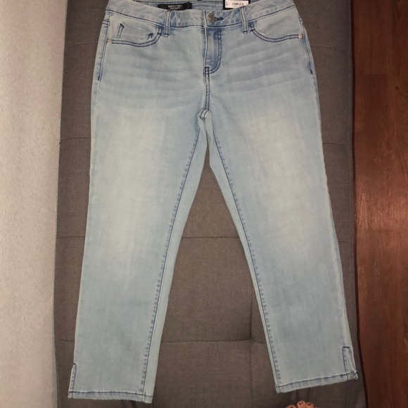 vera wang denim capris